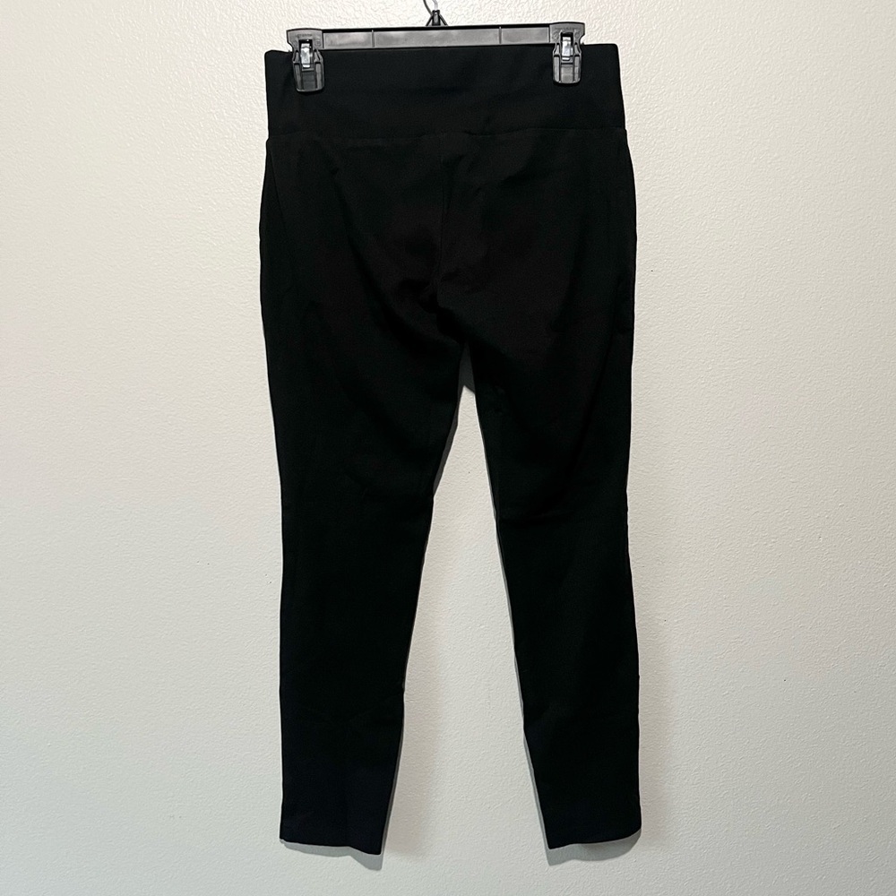 INC- Black Sleek Cropped Pants/Leggings Size 8